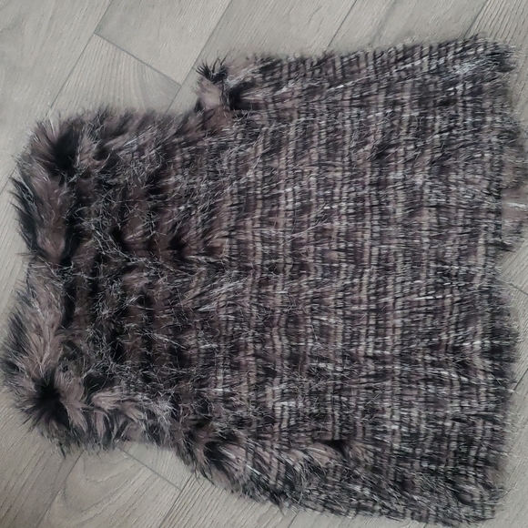 Womens faux vest - Picture 4 of 6